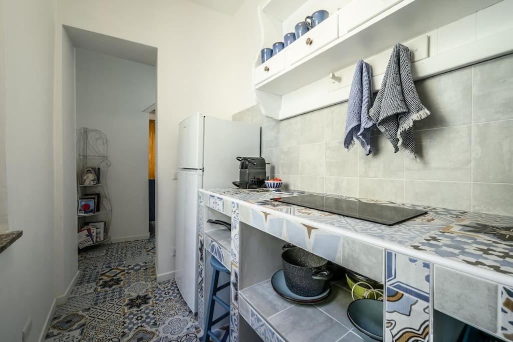 Le Finestre Sul Borgo 2 Apartamento Parma Exterior foto